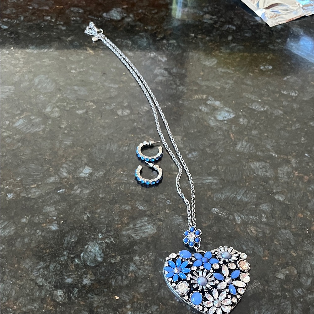 Cato Blue Rhinestone Heart Statement Necklace & Hoop Earrings Jewelry Set - Picture 6 of 6